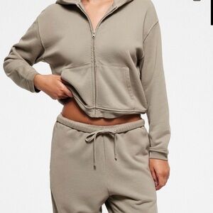 NWT Skims Zip Up Hoodie